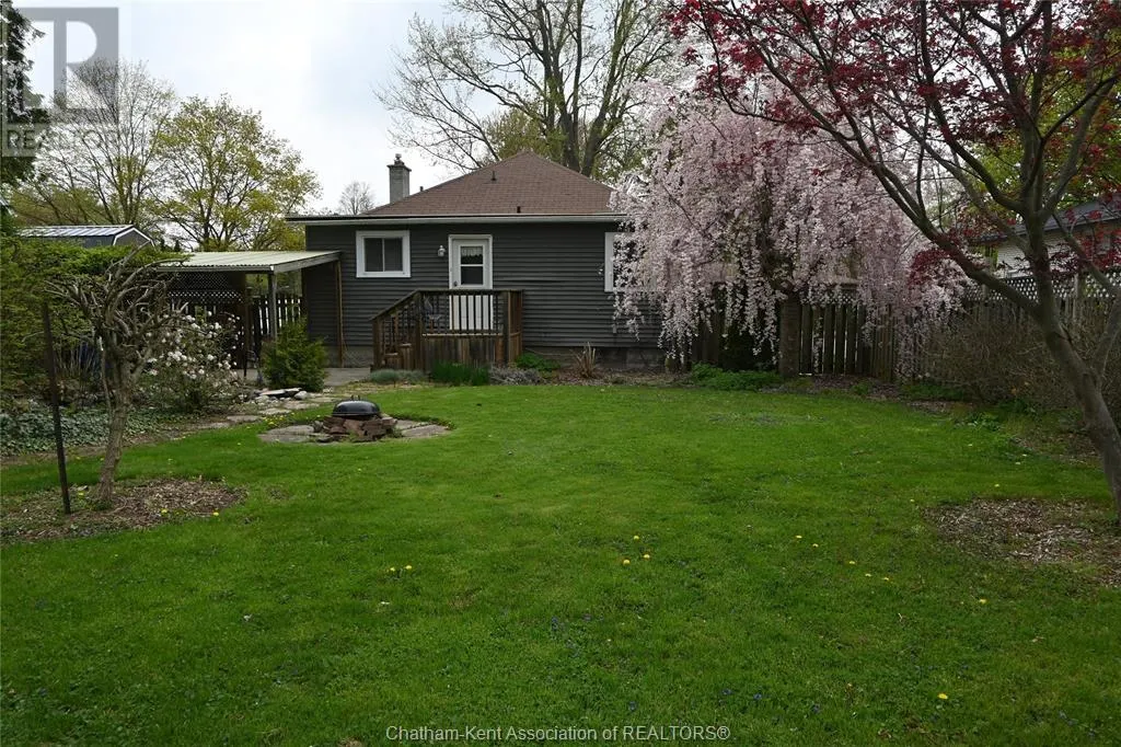 63 Ebenezer STREET East