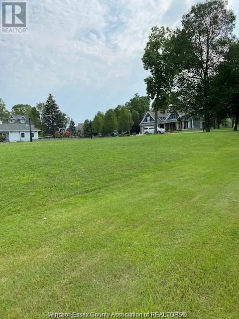 326 CRYSTAL BAY DRIVE