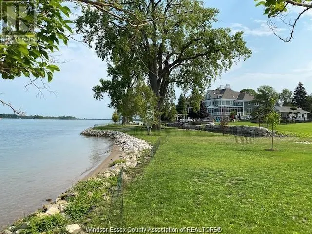 326 CRYSTAL BAY DRIVE