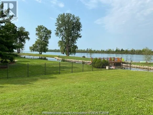 326 CRYSTAL BAY DRIVE