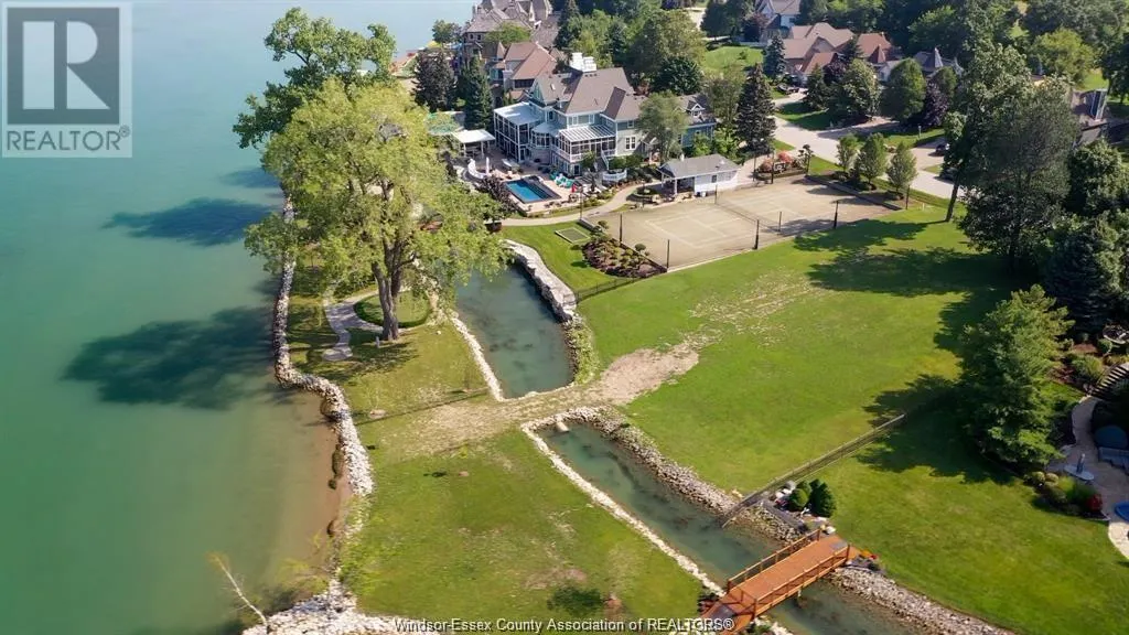 326 CRYSTAL BAY DRIVE