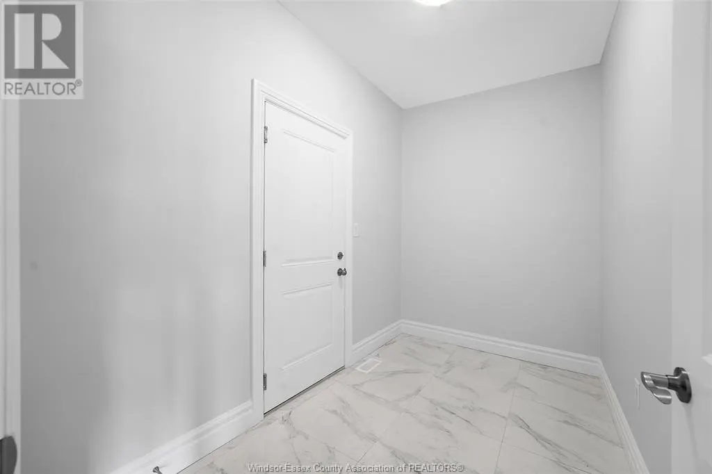 85 KINGSBRIDGE