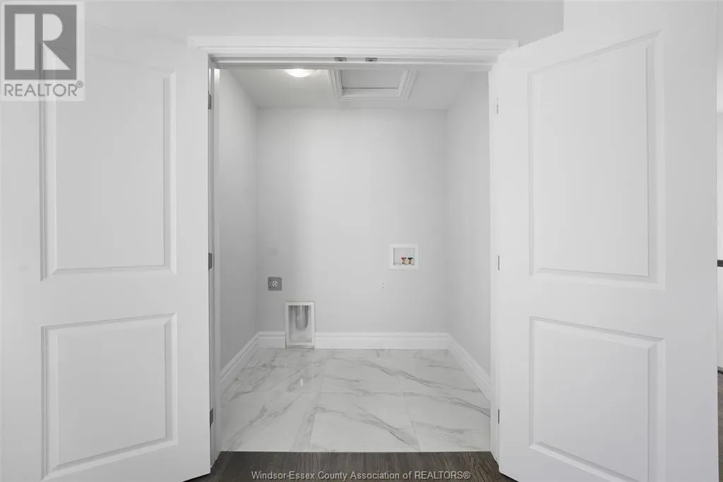 85 KINGSBRIDGE