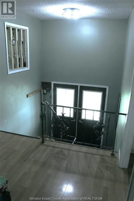 8 STORY STREET