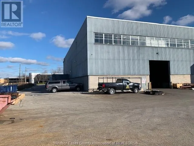 2555 NORTH TALBOT ROAD