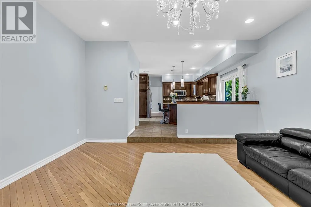 4545 SOUTHWOOD LAKES BOULEVARD