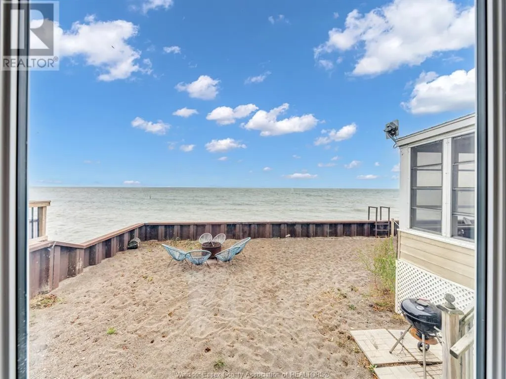 1006 POINT PELEE DRIVE