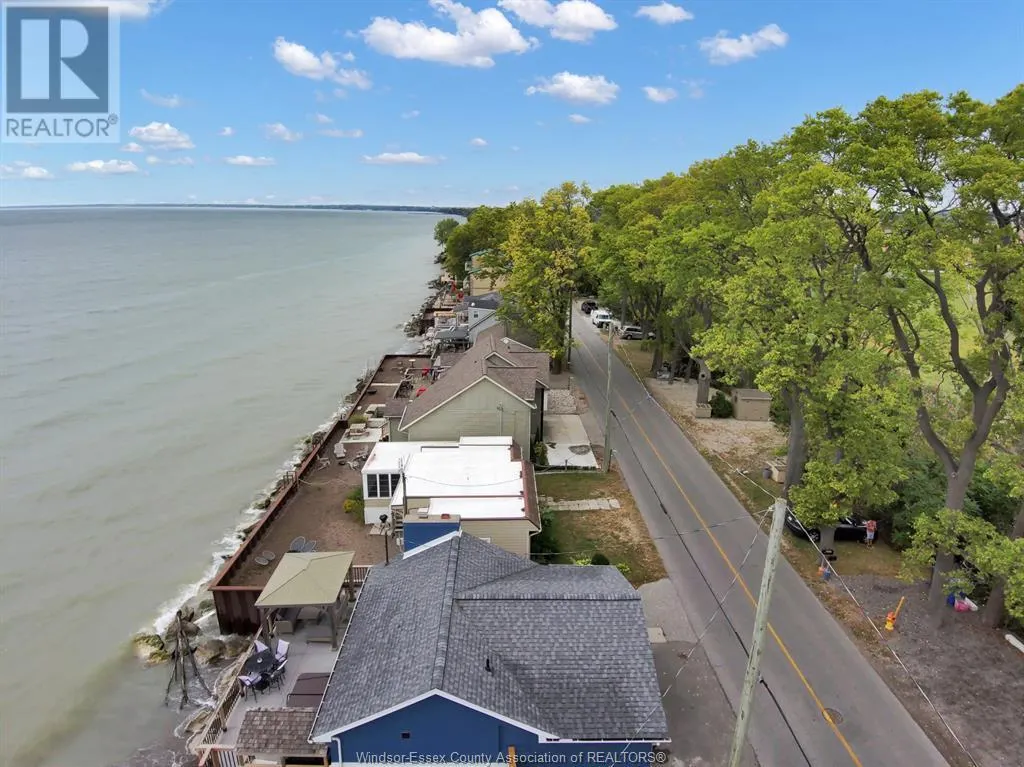 1006 POINT PELEE DRIVE