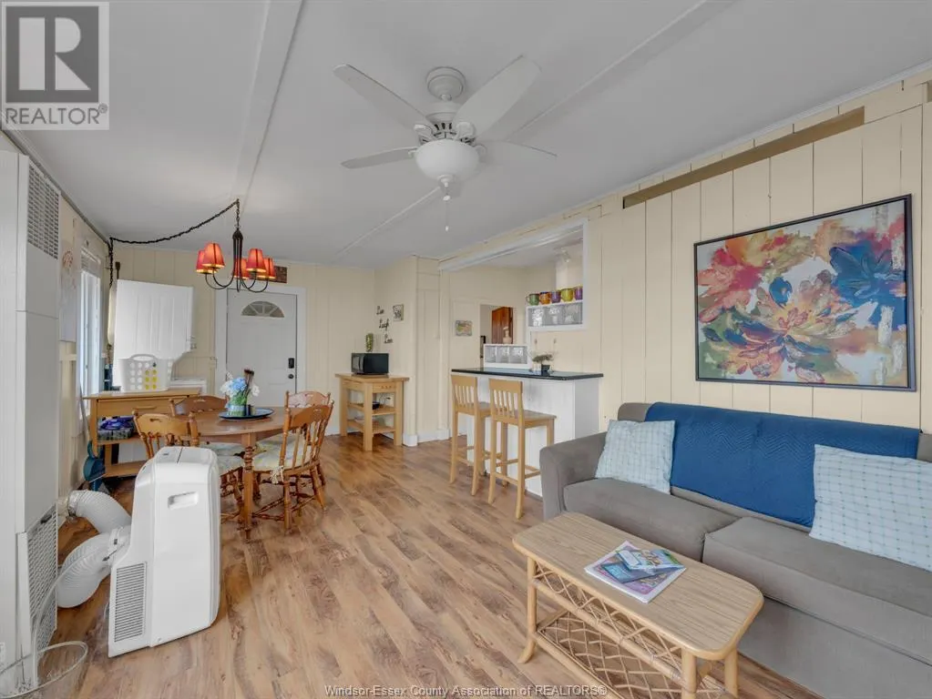 1006 POINT PELEE DRIVE