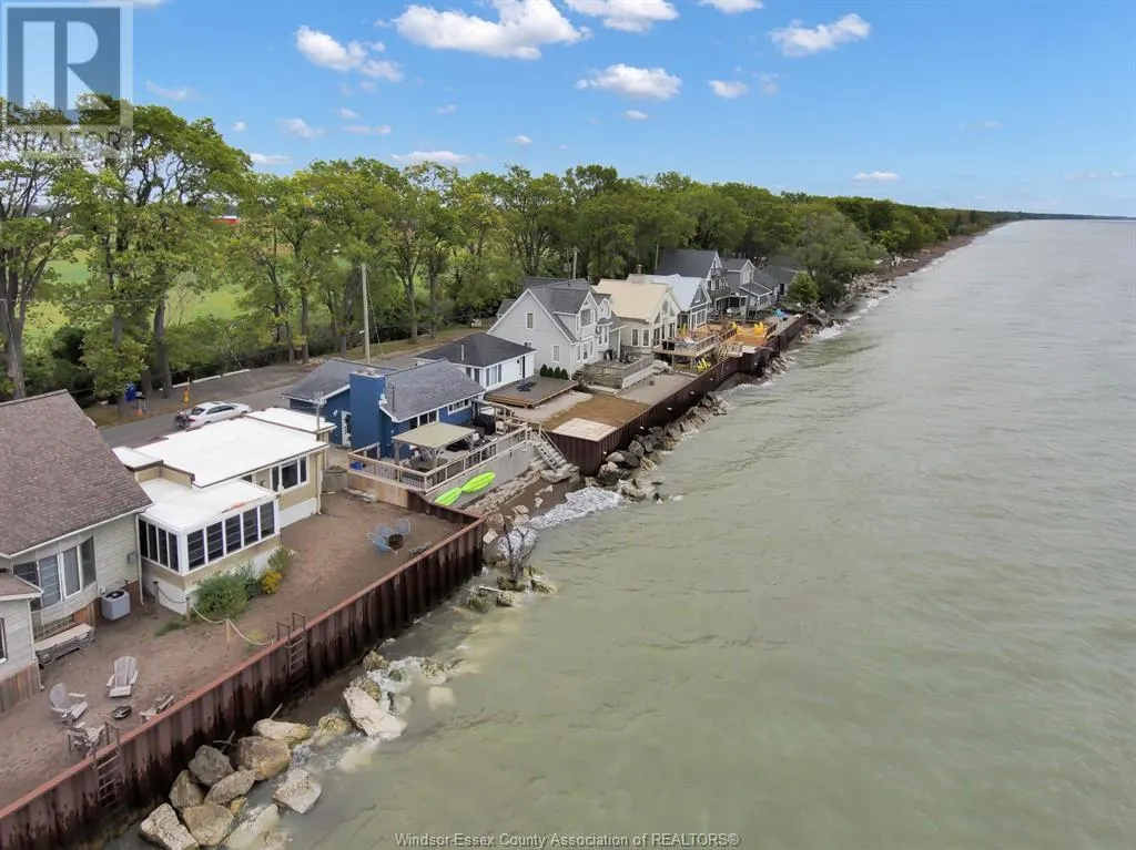 1006 POINT PELEE DRIVE