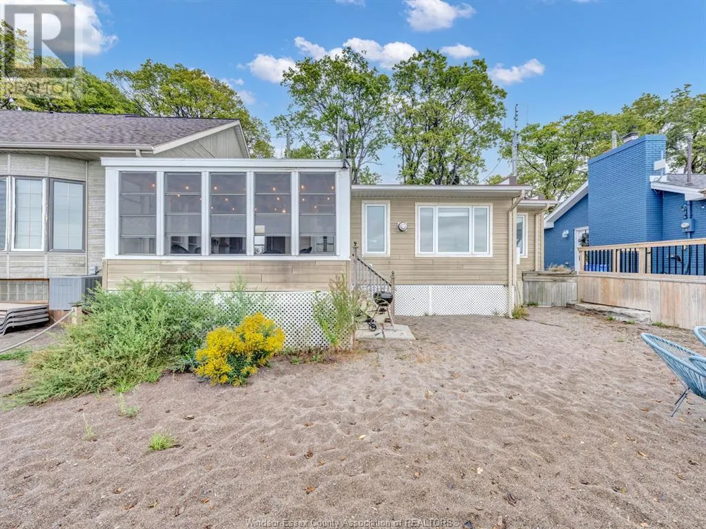 1006 POINT PELEE DRIVE