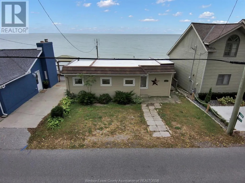 1006 POINT PELEE DRIVE