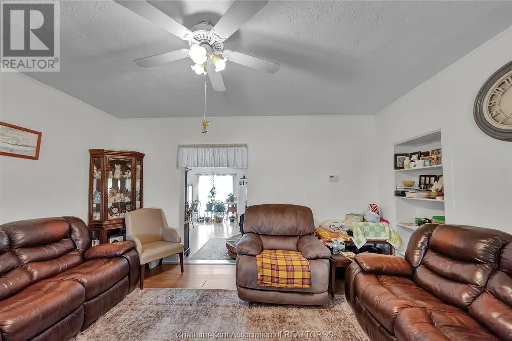 10234 Cedar Hedge LINE