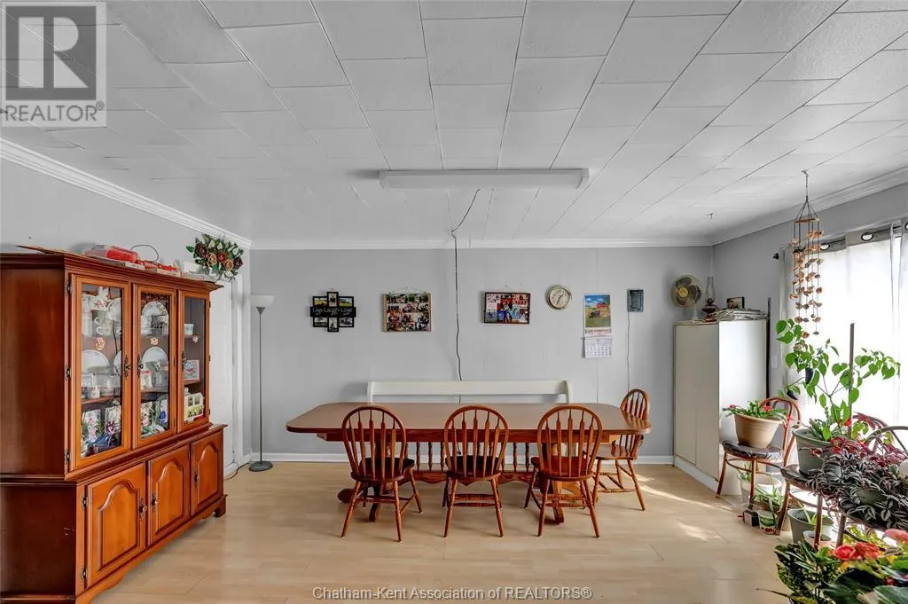 10234 Cedar Hedge LINE