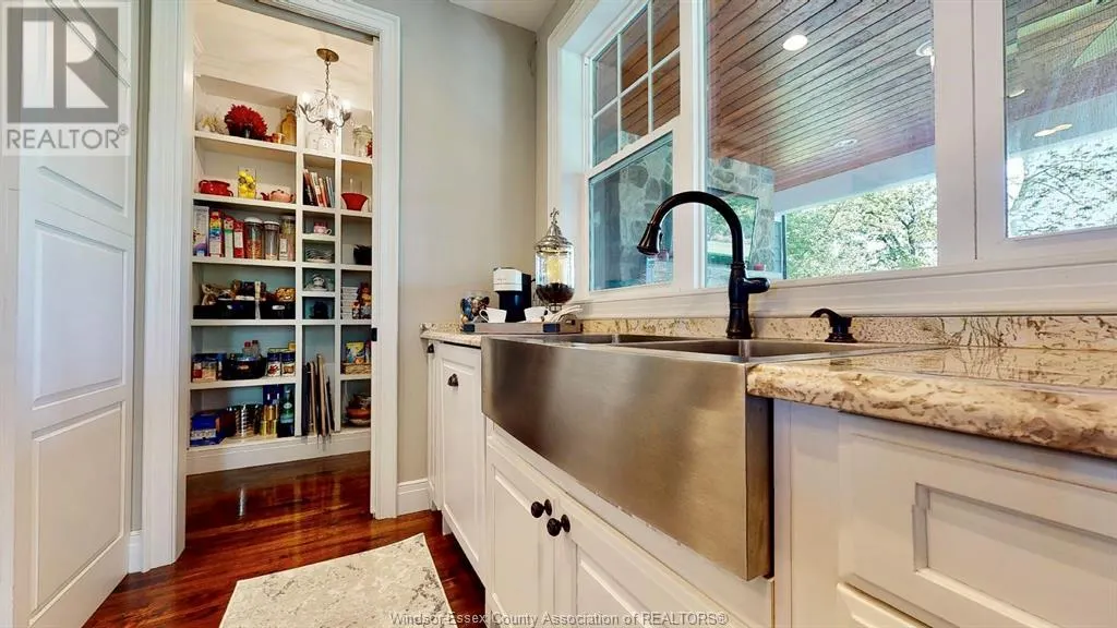 333 CRYSTAL BAY DRIVE