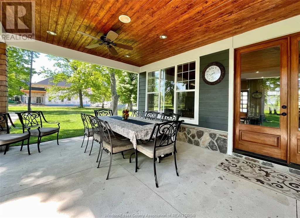 333 CRYSTAL BAY DRIVE