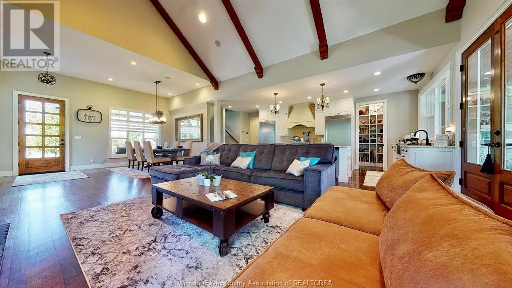 333 CRYSTAL BAY DRIVE