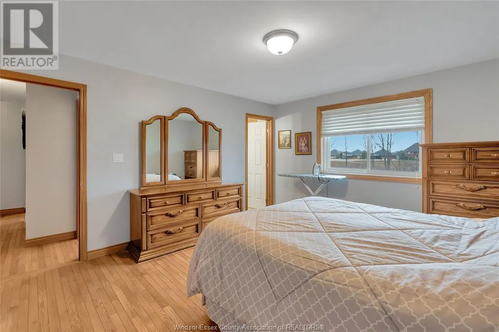 561 DORSET PARK