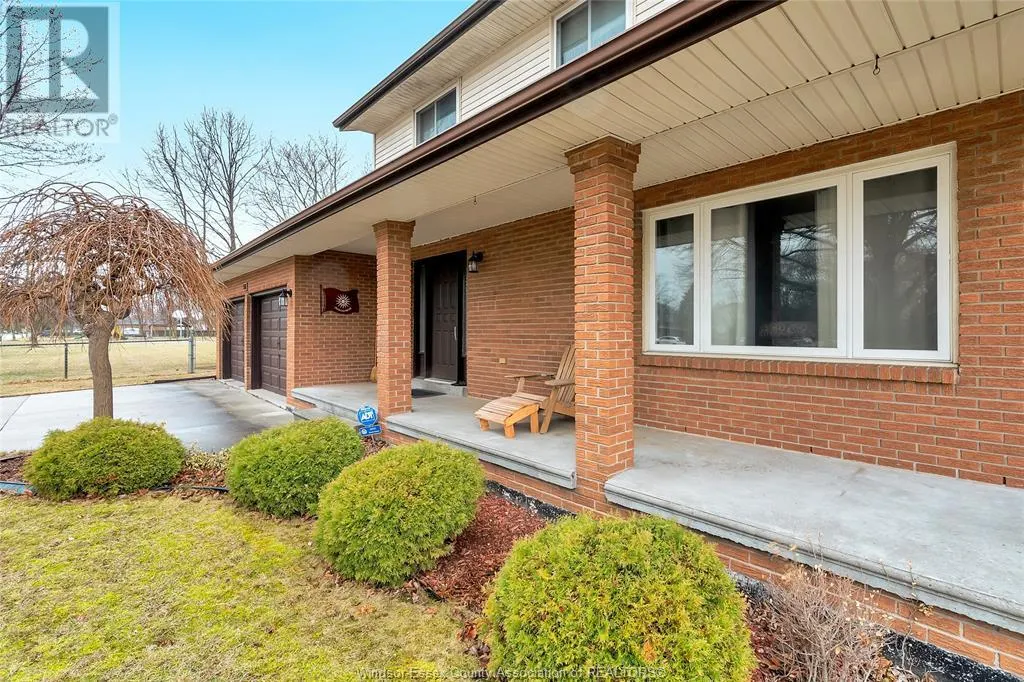 561 DORSET PARK