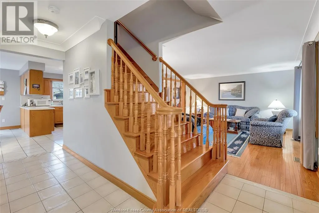 561 DORSET PARK