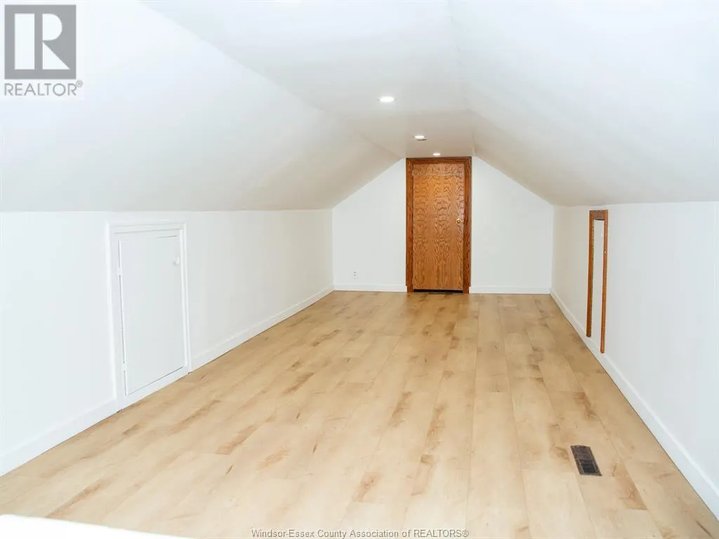 588 MERSEA RD 12
