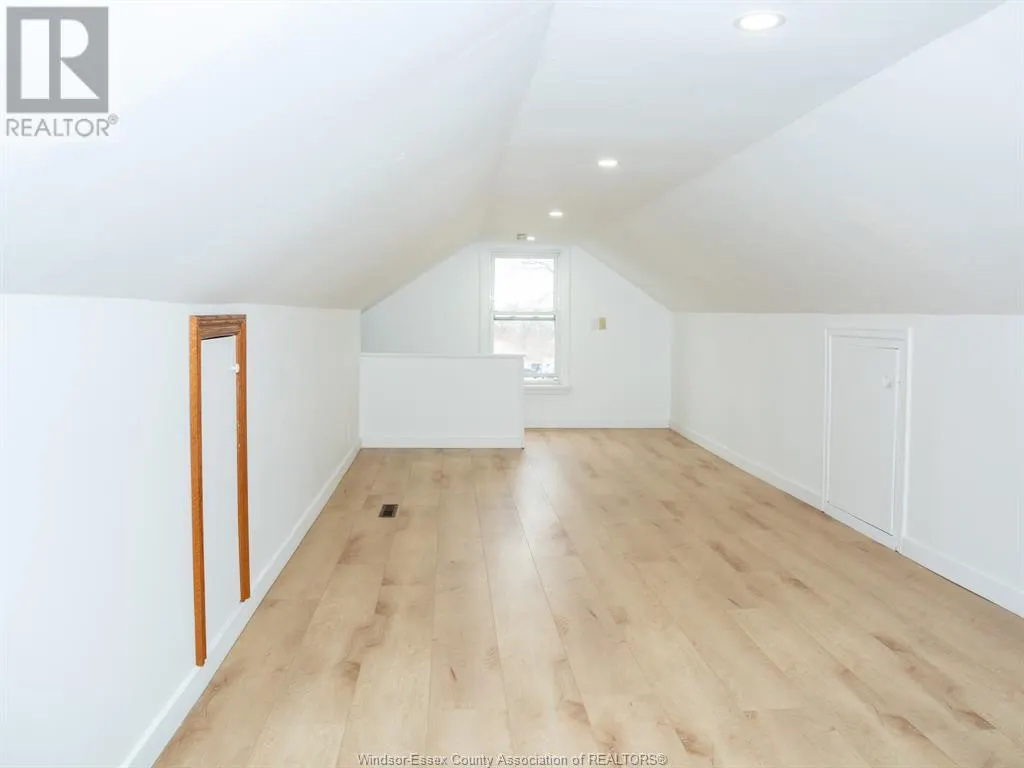 588 MERSEA RD 12