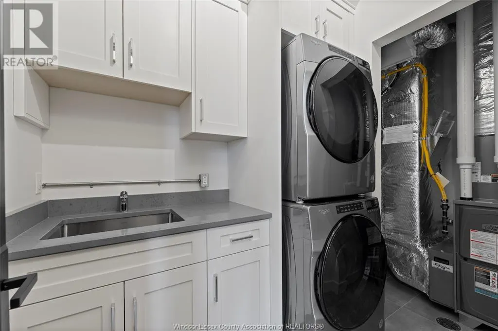 247 BROCK STREET Unit# 204