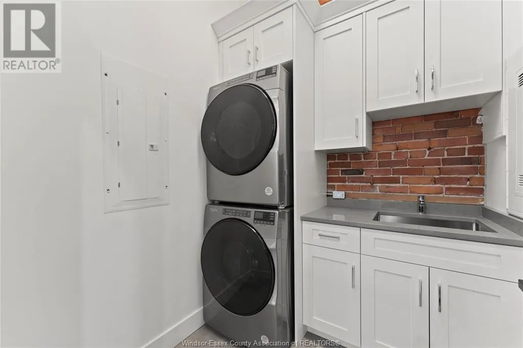 247 BROCK STREET Unit# 201