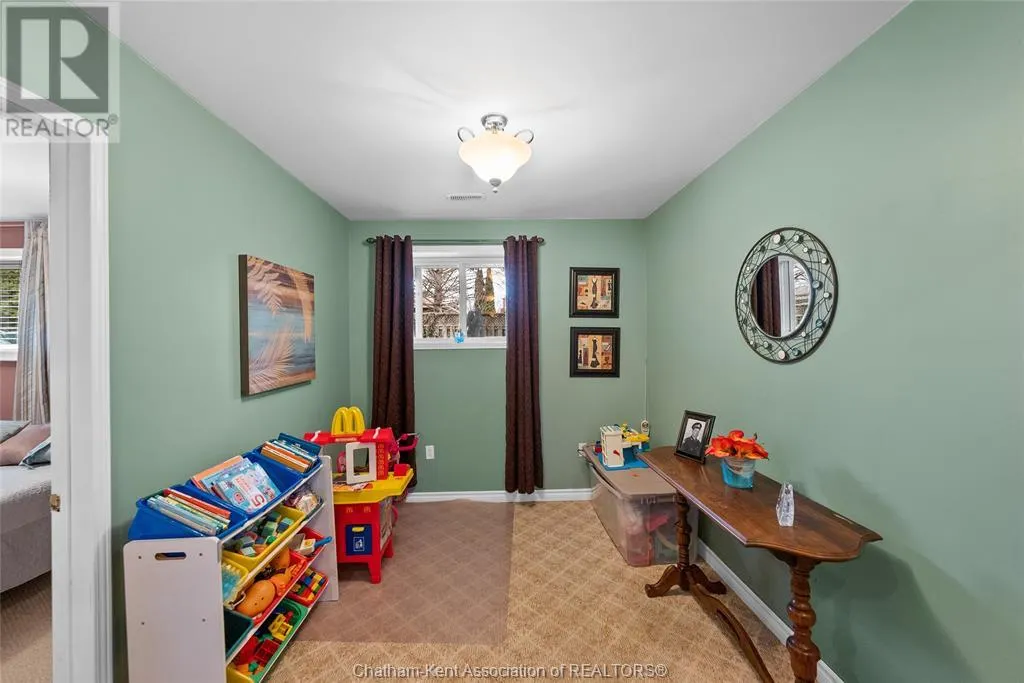 38 FIELDSTONE PLACE