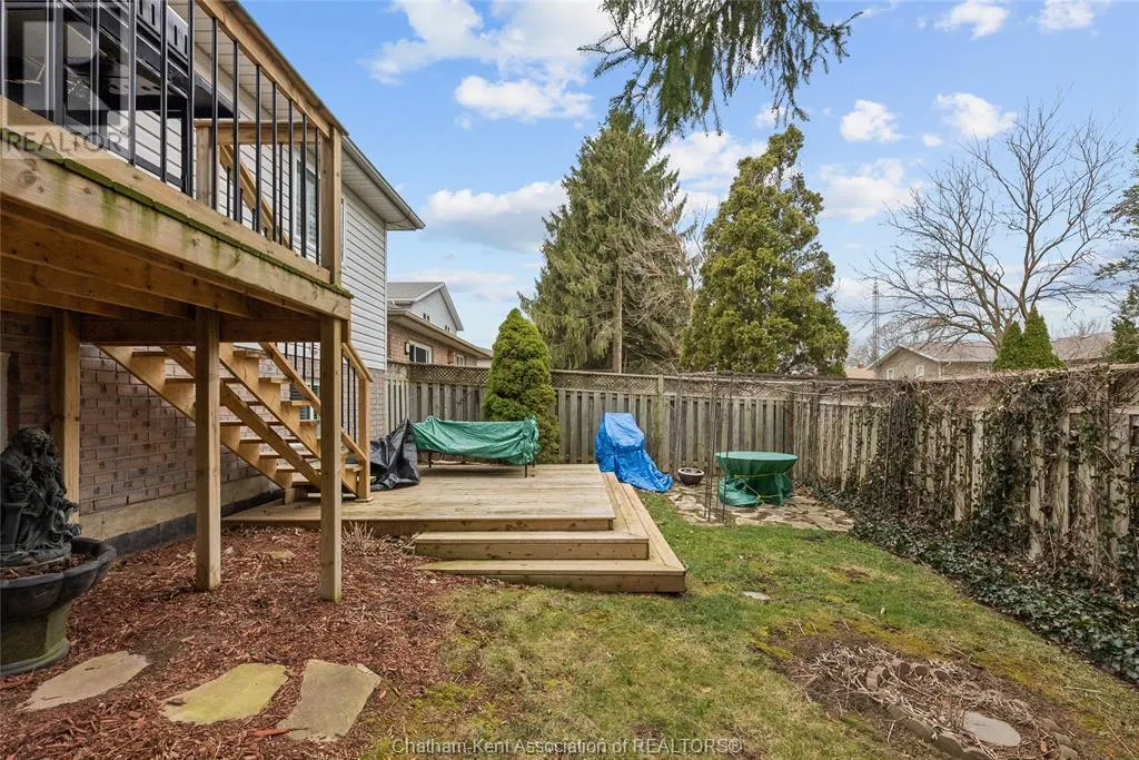 38 FIELDSTONE PLACE