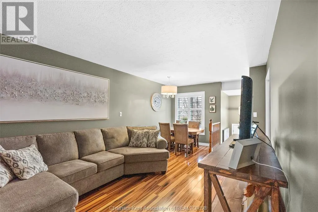 38 FIELDSTONE PLACE