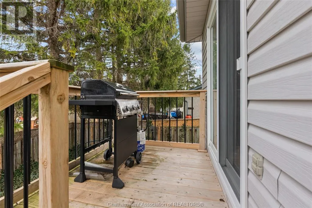 38 FIELDSTONE PLACE