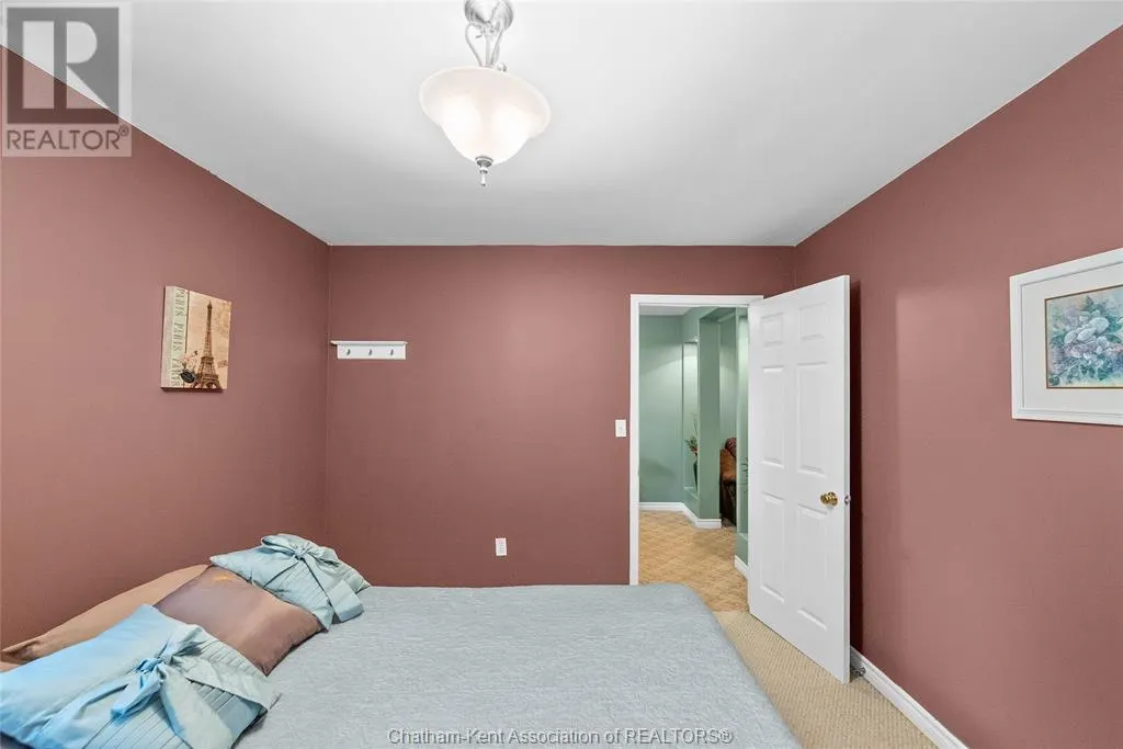 38 FIELDSTONE PLACE