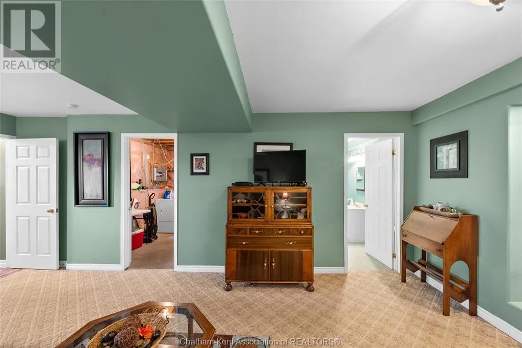 38 FIELDSTONE PLACE