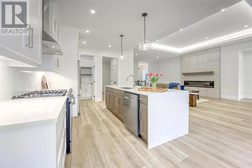 184 SANDPIPER DRIVE