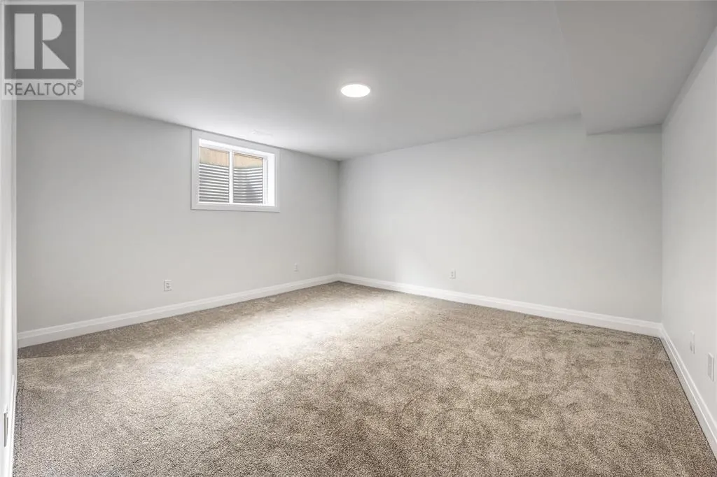 184 SANDPIPER DRIVE