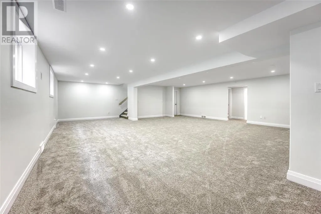 184 SANDPIPER DRIVE