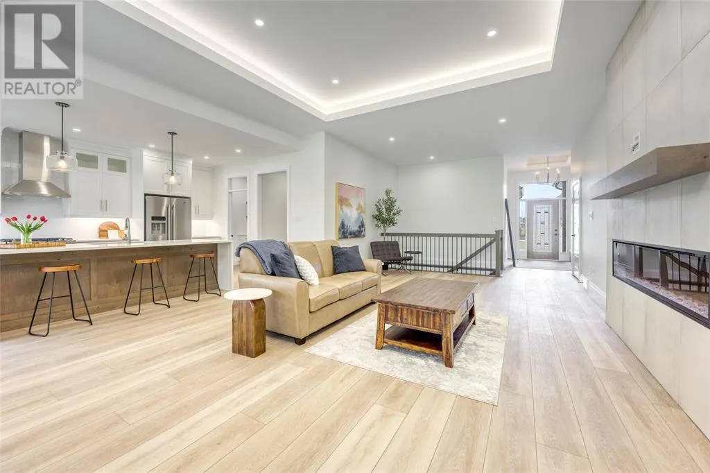 184 SANDPIPER DRIVE
