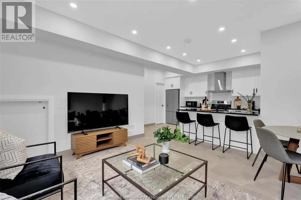1867 Northway AVENUE Unit# A & B