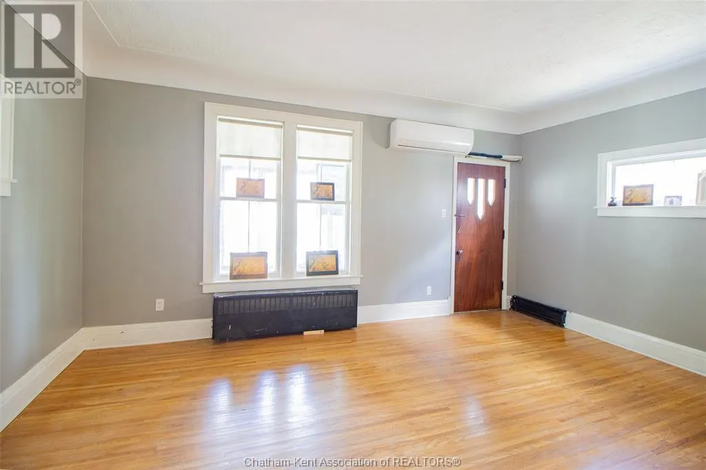 135 CHESTNUT STREET