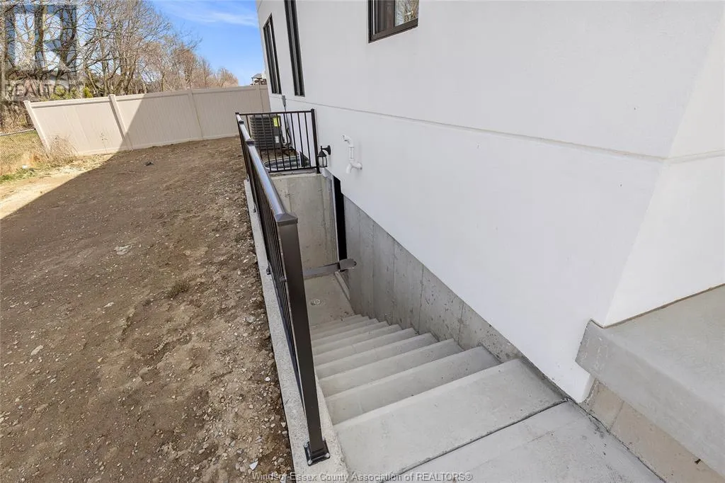 78 NOBLE COURT