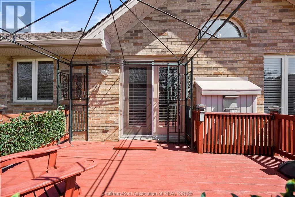 154 SEMENYN AVENUE Unit# 24