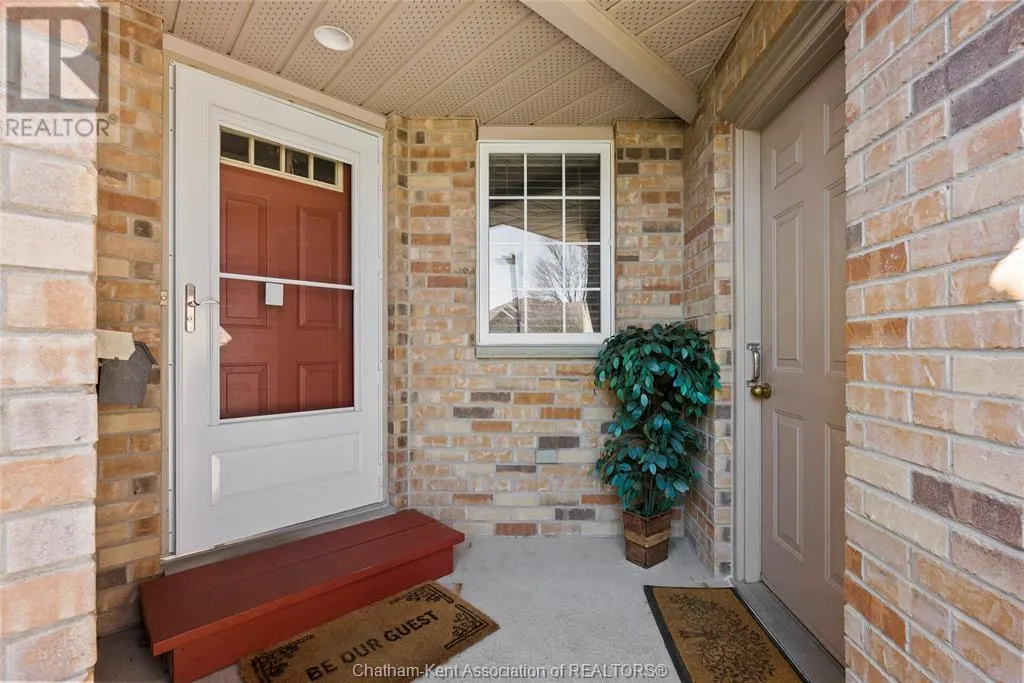 154 SEMENYN AVENUE Unit# 24