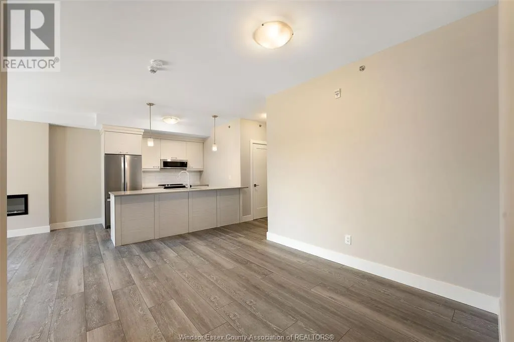 190 Main STREET East Unit# 302