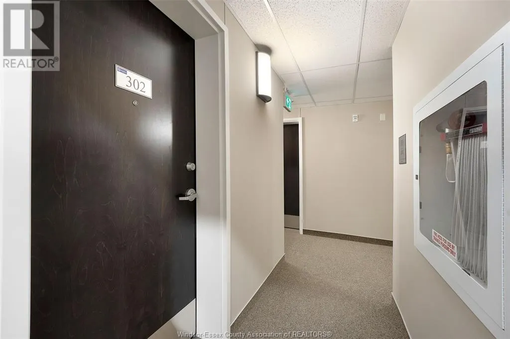 190 Main STREET East Unit# 302