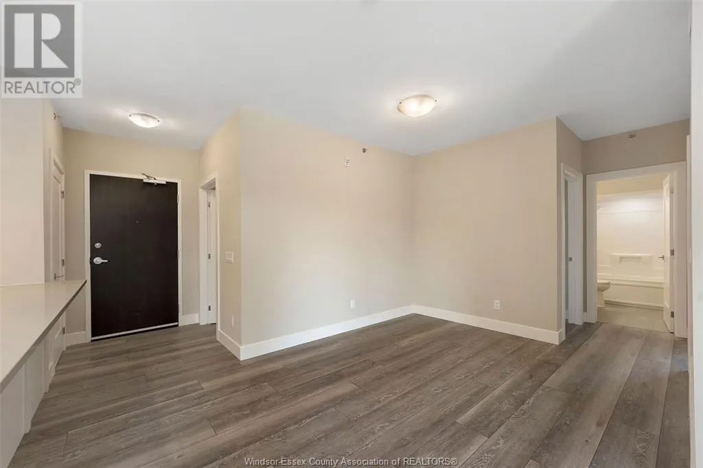 190 Main STREET East Unit# 302