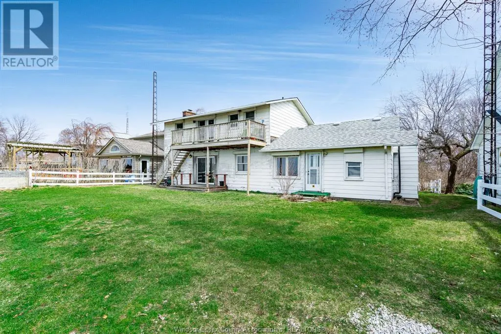 864 POINT PELEE DRIVE