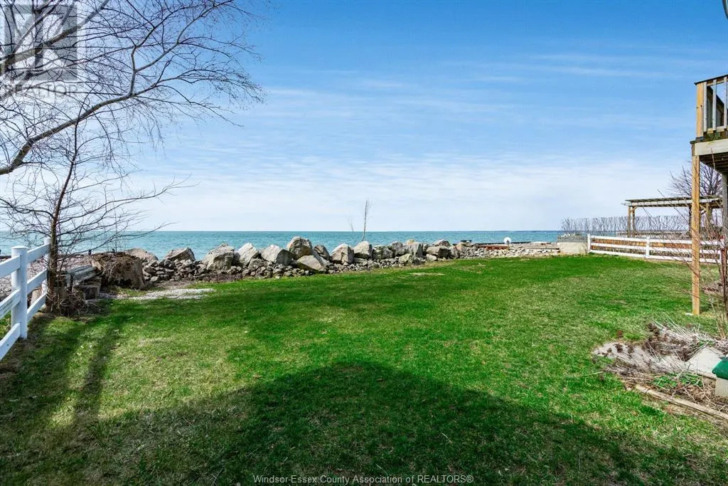 864 POINT PELEE DRIVE