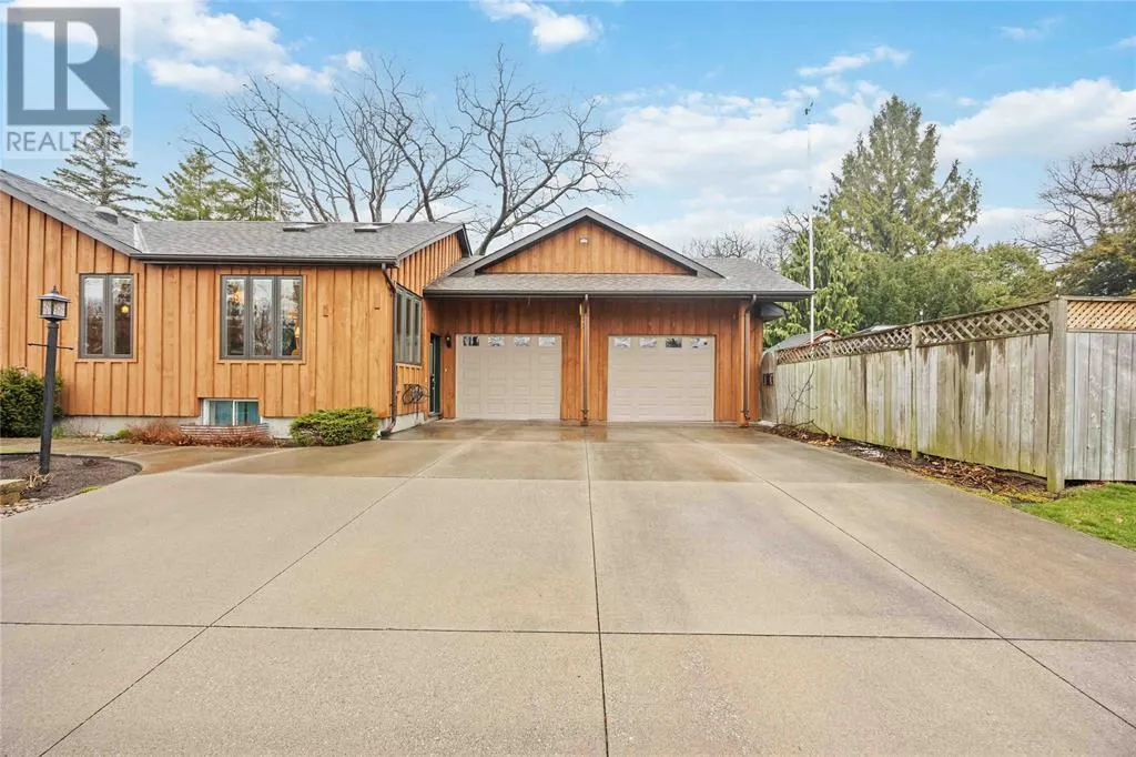 1311 Lakeshore ROAD