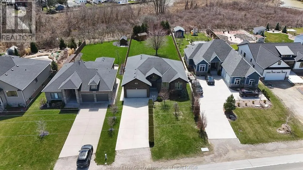 799 HERITAGE ROAD